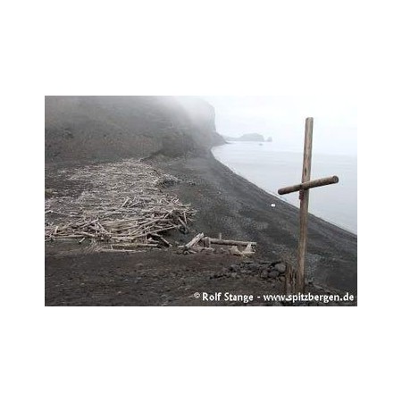 Jan Mayen book: Austrian Station from 1882 in Maria Muschbukta