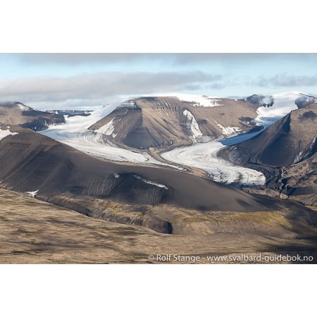 Svalbard - Norge nærmest Nordpolen. Norwegian Svalbard guidebook. Illustration: Nordenskiöld Land, central Spitsbergen