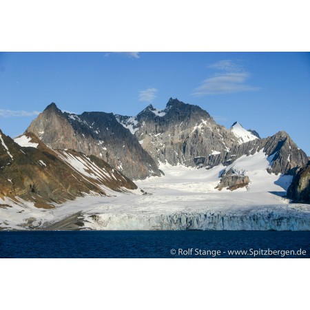 Spitzbergen-Svalbard: Spitzbergen-Reiseführer (tysk). Hornsundtind i Hornsund.