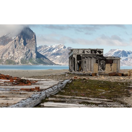 Svalbardhytter: Konstantinovka, Hornsund. 60 Spitzbergen-Hütten. Das Buch zum Poster